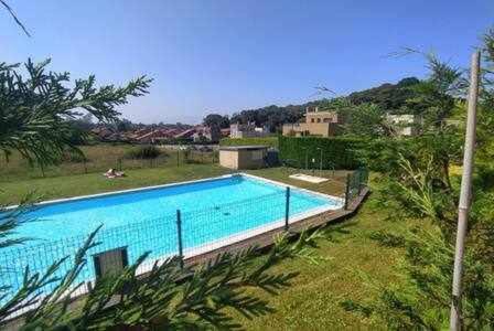 Apartamento Con Piscina Llanes Exterior foto